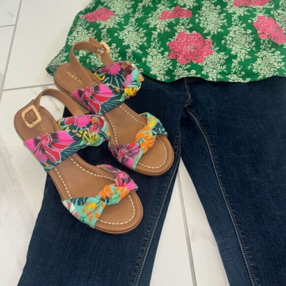 Alex Marie Pink/Green Floral Resort 3” Block Raffia Sandals Sz 7.5 EUC - Picture 3 of 11